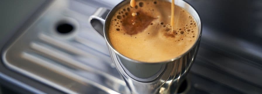 Komunikaty i kody błędów w ekspresach Jura. Sprawdź i rozwiąż problem z ekspresem.